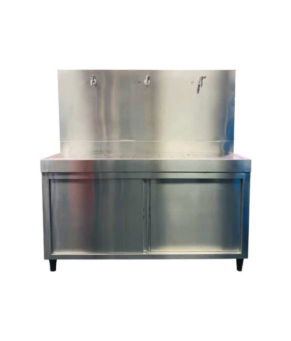 Filling Tables Bn F02 With Cabinet Style